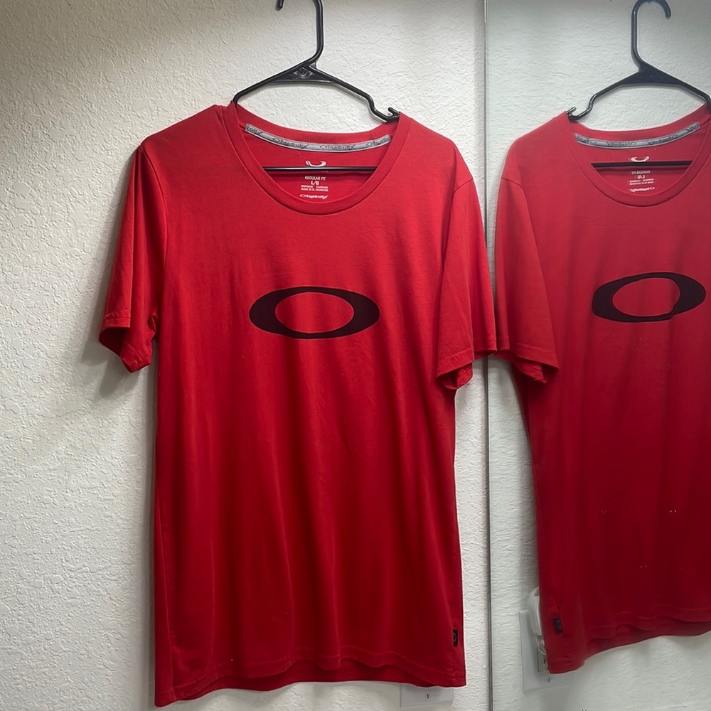 Mens Oakley T Shirt